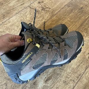 Size 10 Merrell waterproof shoes